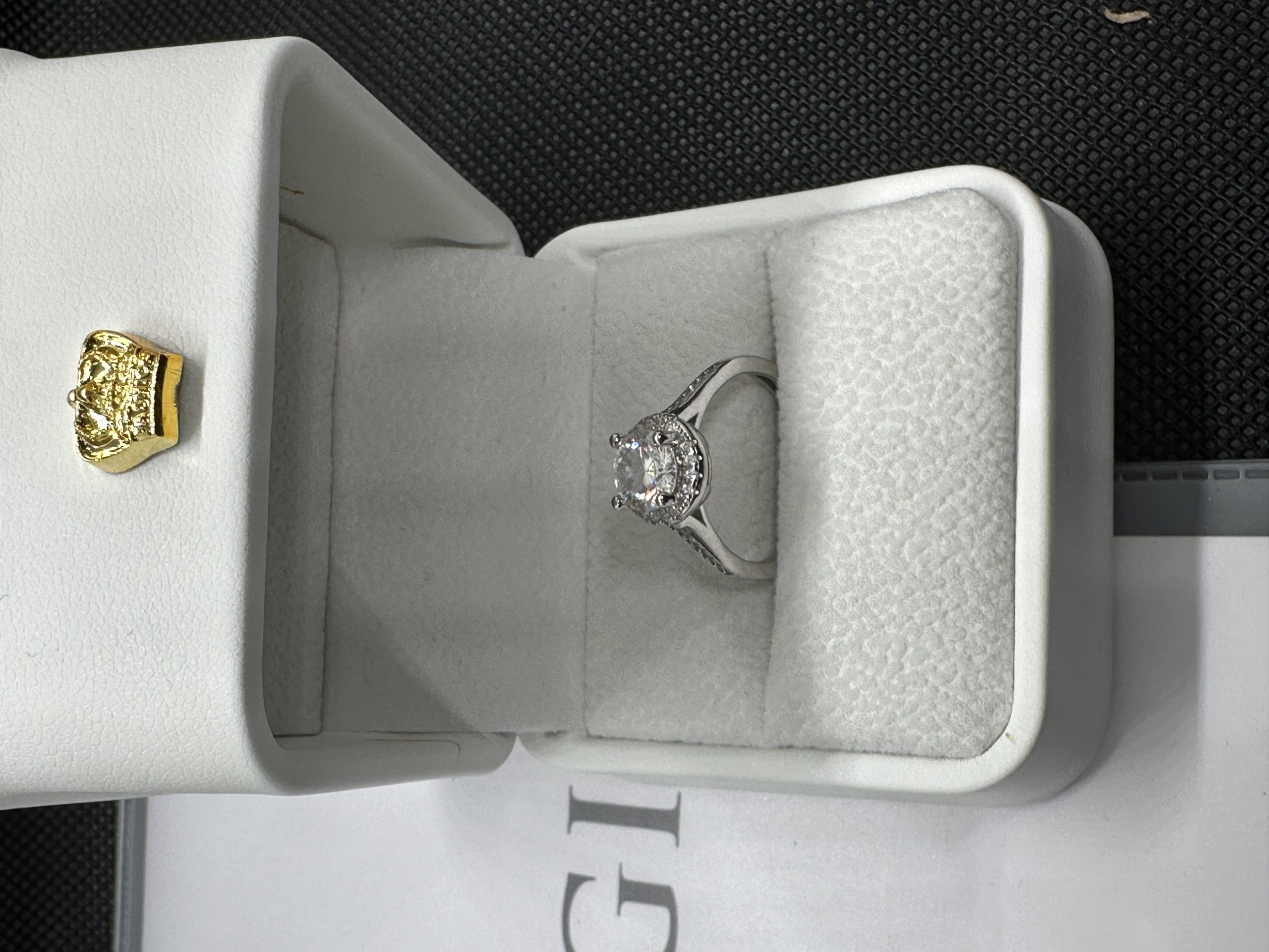 天然ダイヤモンド1.01ct Au750（あまのがわ）