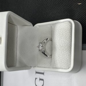 天然ダイヤモンド1.01ct Au750（あおかえで）