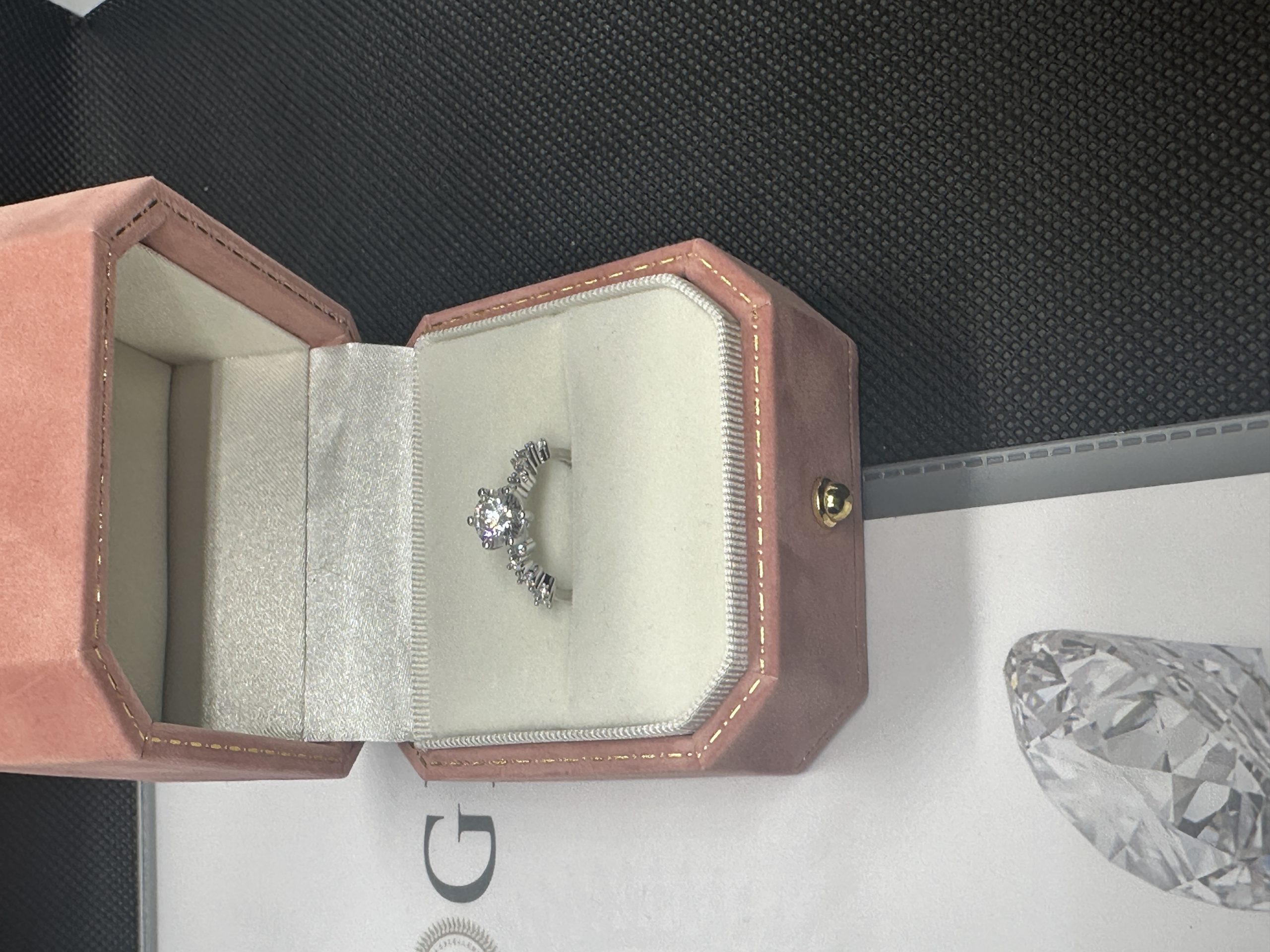 一粒ダイヤネックレス ダイヤモンド 指輪 天然ダイヤモンド1.01ct GIA証明書 AU750指輪