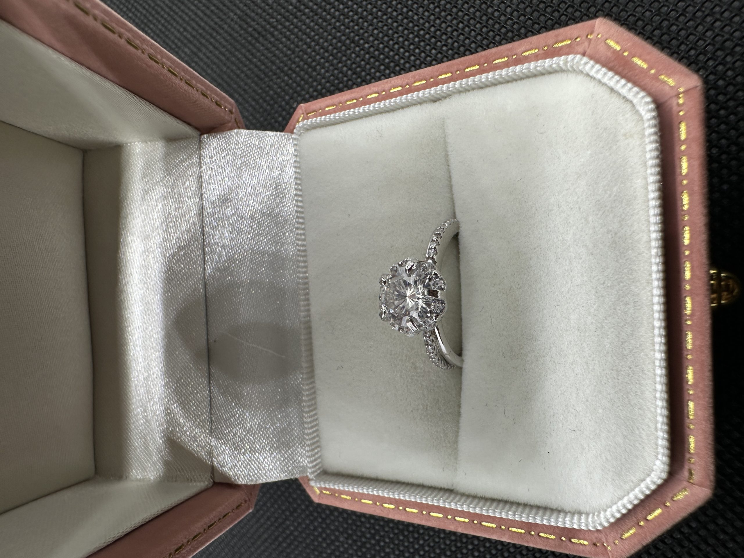 一粒ダイヤネックレス ダイヤモンド リング 安い 天然ダイヤモンド1.01ct GIA証明書 AU750指輪