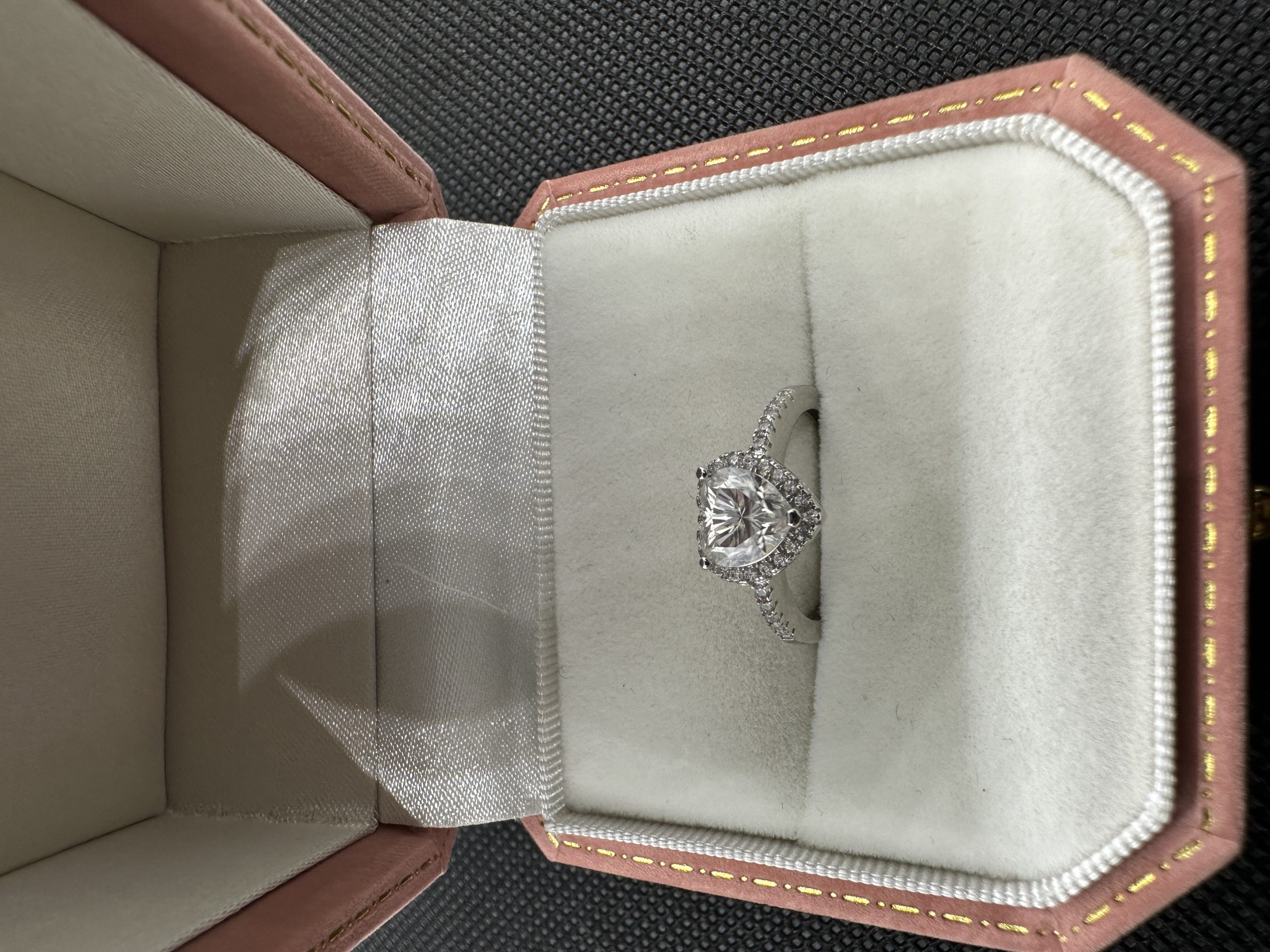 一粒ダイヤネックレス 1 カラット 天然ダイヤモンド1.01ct GIA証明書 AU750指輪