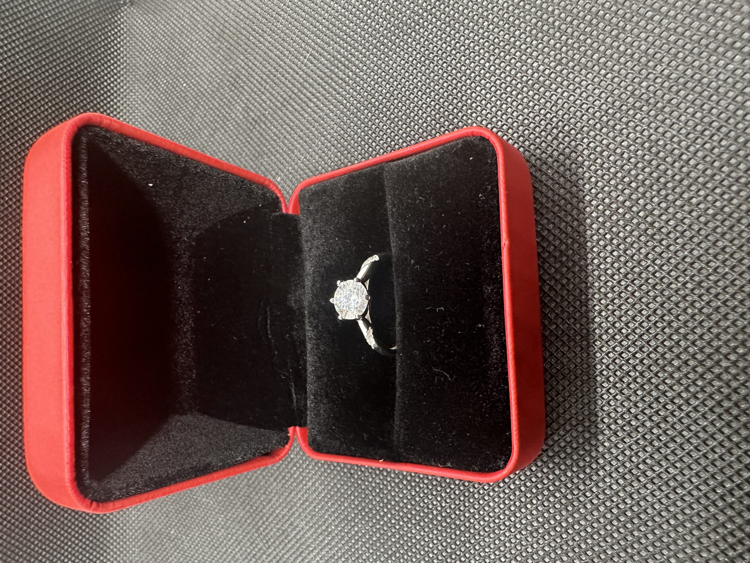 一粒ダイヤネックレス ダイヤモンド 指輪 天然ダイヤモンド1.01ct GIA鑑定書 AU750指輪  ダイヤの指輪