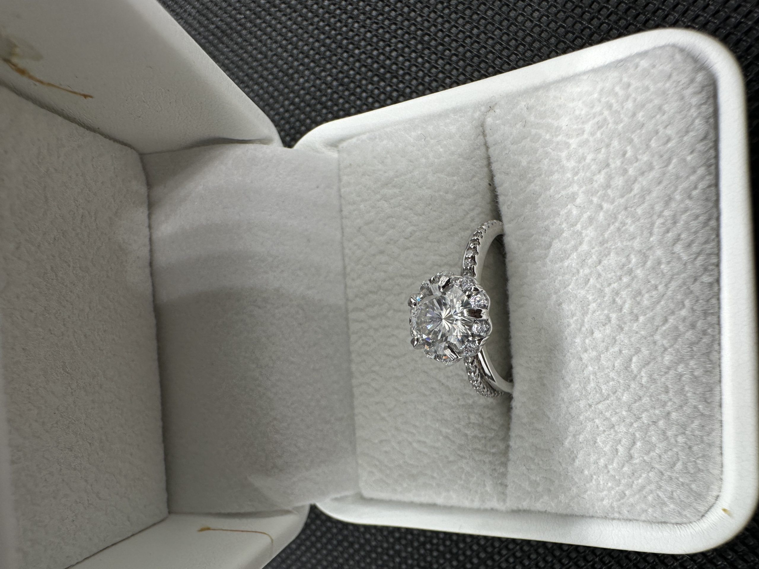 一粒ダイヤネックレス スイート テン ダイヤモンド 天然ダイヤモンド1.01ct GIA鑑定書 AU750指輪